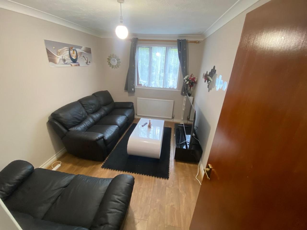 Stunning 2 Bedroom With Garden Sleep 6 London Luaran gambar